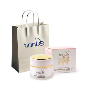 ТОРБИЧКА СЪС ЗАГЛАЖДАЩ КРЕМ